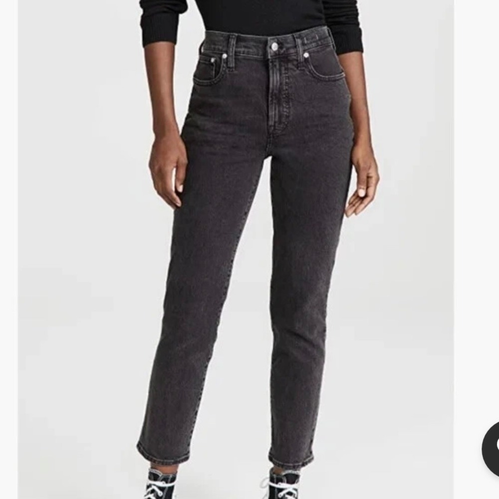 Madewell Curvy Perfect Vintage Straight Jean Black Wash Raw Hem‎ Women's Size 24